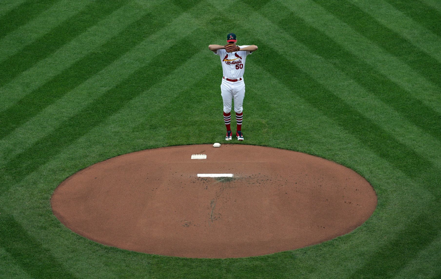 Braves take NLDS lead with 3-1 victory over Cardinals